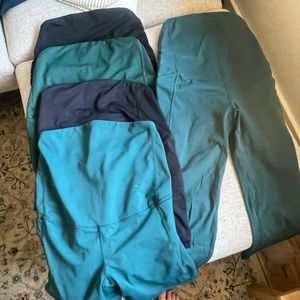 Bundle of Maternity Senita - 4 shorts, 1 legging